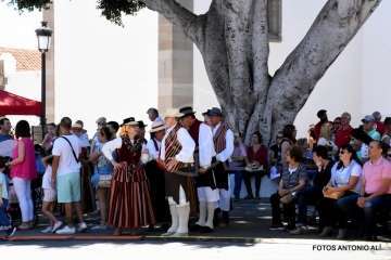 Juegos y deportes tradicionales y música popular en San Juan (Reportaje Antonio Alí, Francisco Javier Santana y TA)